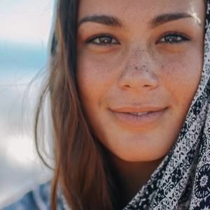 Meet your Posher, Corinna